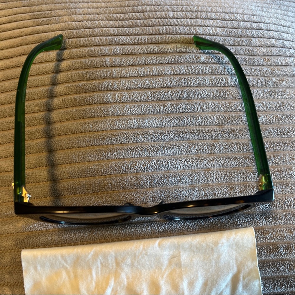 Authentic Gucci Sunglasses GG0702SKN 003 Green And Red Tortoise 54-19-145 - Picture 10 of 16